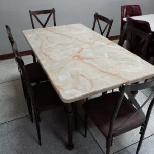 โต๊ะอาหารหินอ่อน